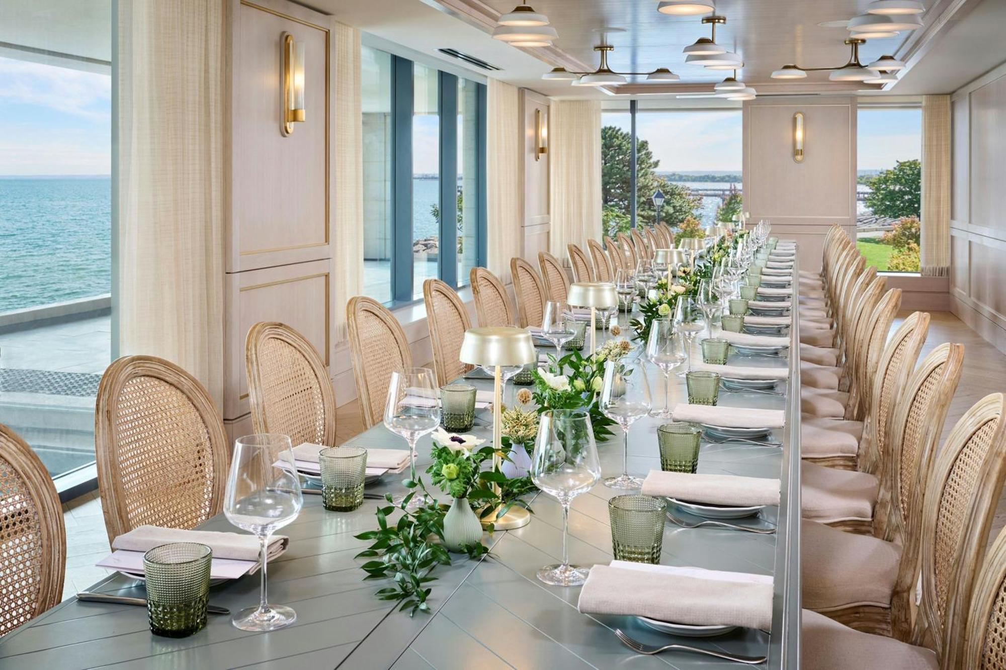 The Pearle Hotel & Spa, Autograph Collection Burlington Eksteriør billede